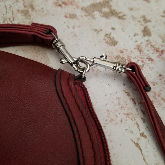 Relic Crossbidy Clutch - Picture 5 of 7